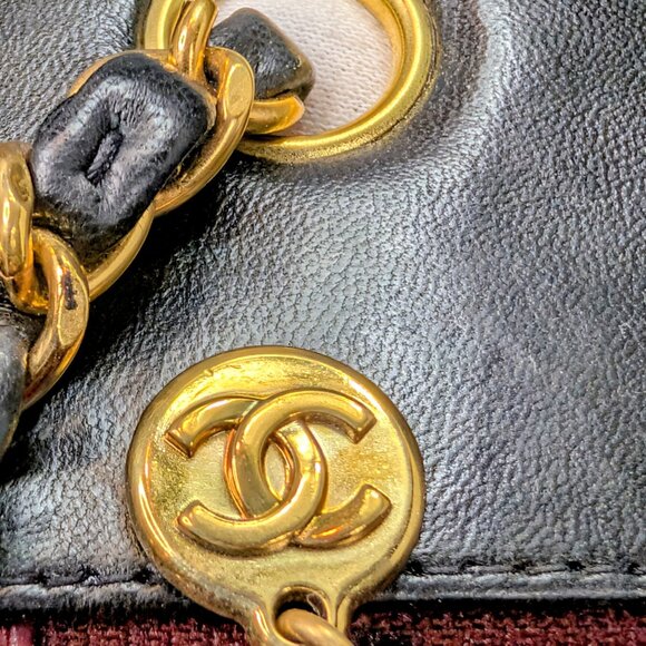 Chanel Vintage 3-Series Black Quilted Lambskin Diana Single Flap Bag - Picture 10 of 16